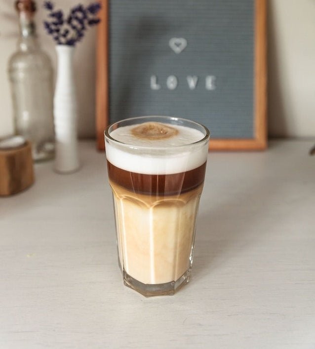 Was ist der Unterschied zwischen Cappuccino und Latte Macchiato - Privatrösterei Nikan